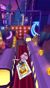 Download Subway Surfers (MOD, Unlimited Coins/Keys) 3.49.2 free on android 4